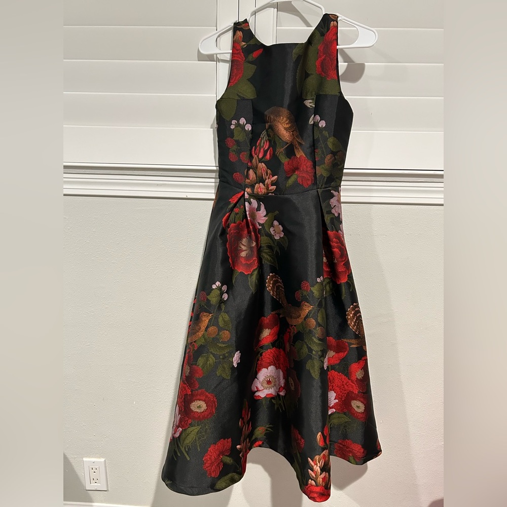 NWT CHICWISH GORGEOUS ROSE JACQUARD SLEEVELESS MIDI DRESS - Picture 9 of 13